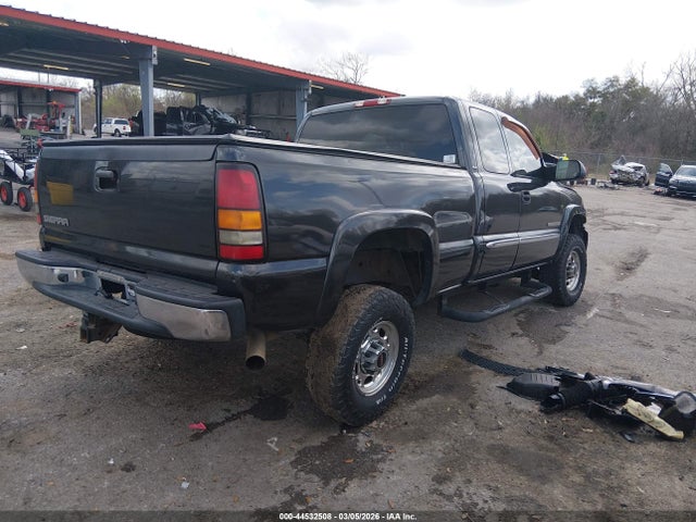 44532508 :رقم المزاد ، 1GTHC29UX4E237664 vin ، 2004 Gmc Sierra 2500hd Sle مزاد بيع