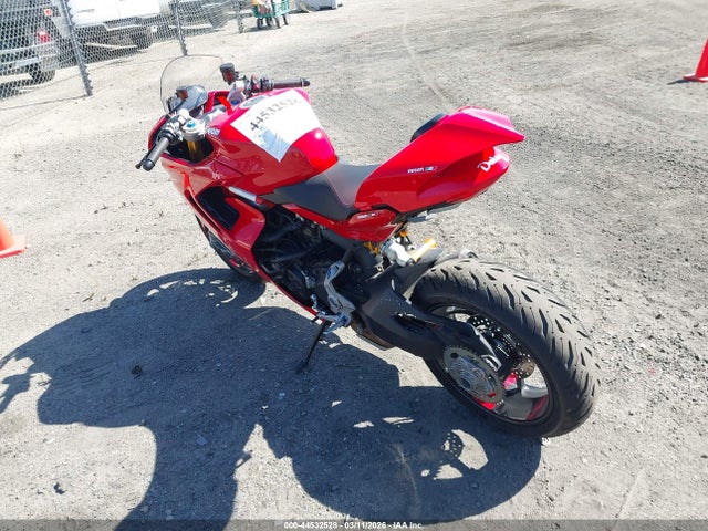 2023 DUCATI SUPERSPORT ZDMVABDSXPB004778 Photo 2