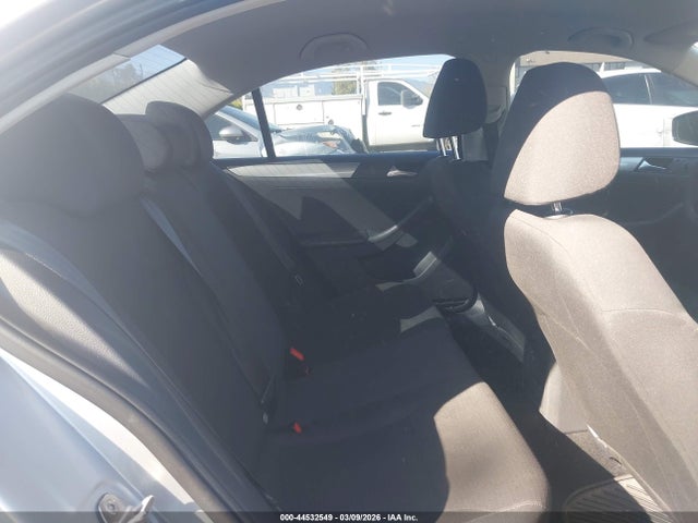 Aukcja sprzedaży 2015 Volkswagen Jetta 1.8t Se, vin: 3VWD17AJ8FM339042, numer aukcji: 44532549