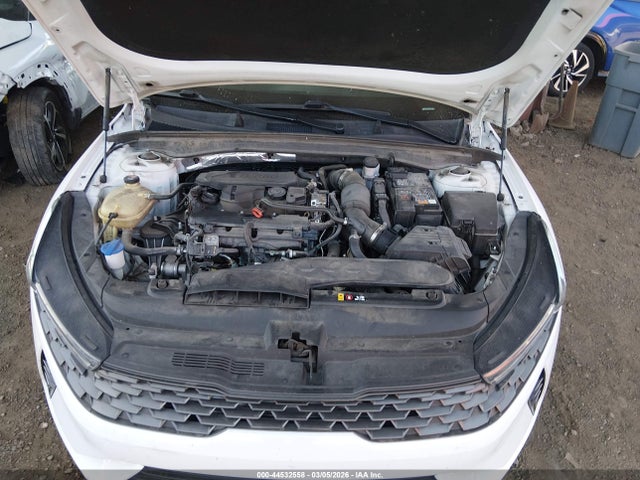 5XXG14J21NG136310 KIA K5 LXS