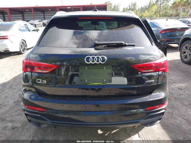 44532569 :رقم المزاد ، WA1EECF35N1078957 vin ، 2022 Audi Q3 Premium Plus 45 Tfsi S Line Quattro Tiptronic مزاد بيع