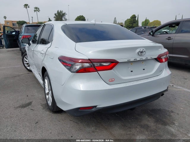 4T1C11AKXRU212423 Toyota CAMRY LE