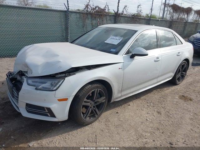 Продаж на аукціоні авто 2017 Audi A4 2.0t Premium, vin: WAUENAF45HN002880, номер лоту: 44532629