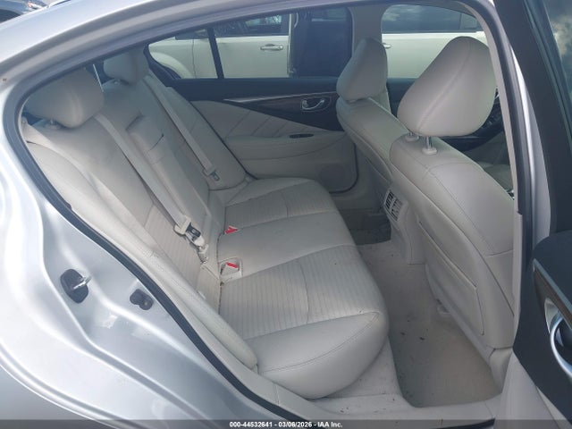 Продажа на аукционе авто 2015 Infiniti Q50 Sport, vin: JN1BV7AR4FM394090, номер лота: 44532641