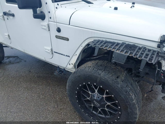 2016 Jeep Wrangler Unlimited Freedom მანქანა იყიდება აუქციონზე, vin: 1C4BJWDG9GL167806, აუქციონის ნომერი: 44532643