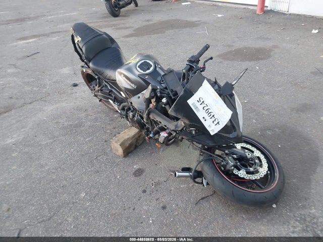 44532672 :رقم المزاد ، ML5EXER11RDAB7110 vin ، 2024 Kawasaki Ex650 R مزاد بيع