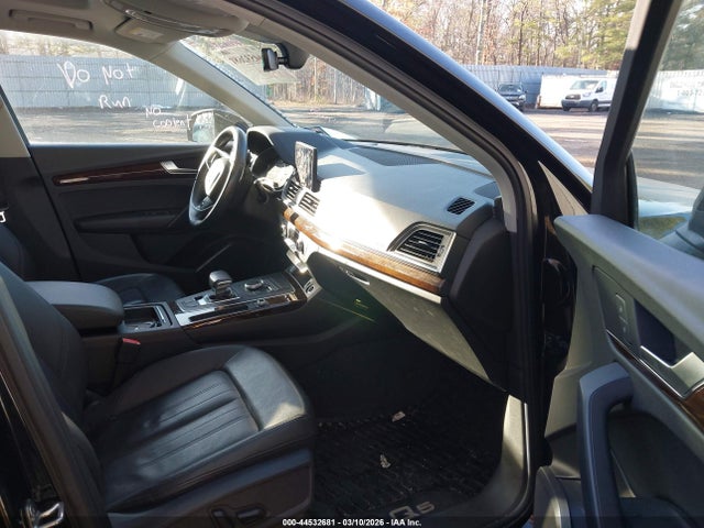 2019 AUDI Q5 WA1ANAFY9K2080828 Photo 4