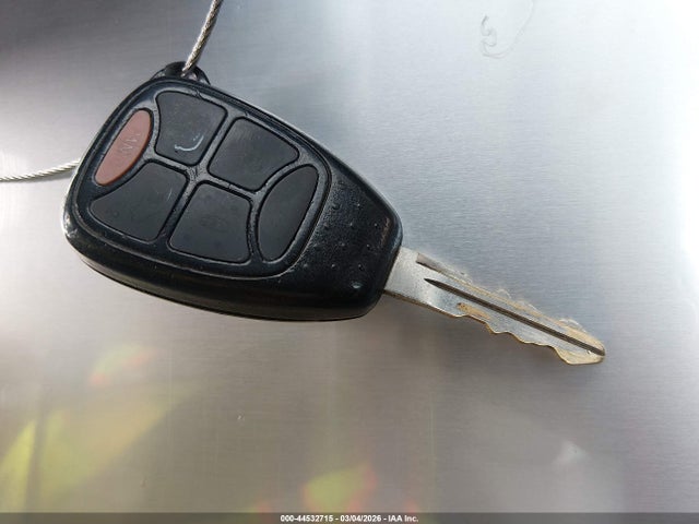 2005 CHRYSLER TOWN & COUNTRY 2C8GP64L35R365334 Photo 10