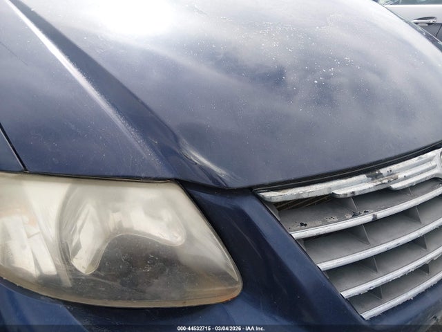 2005 CHRYSLER TOWN & COUNTRY 2C8GP64L35R365334 Photo 5