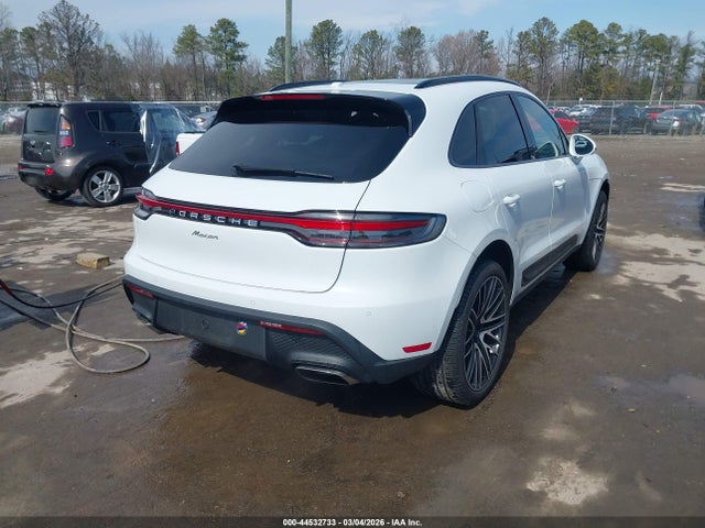 2022 PORSCHE MACAN WP1AA2A58NLB04263 Photo 3