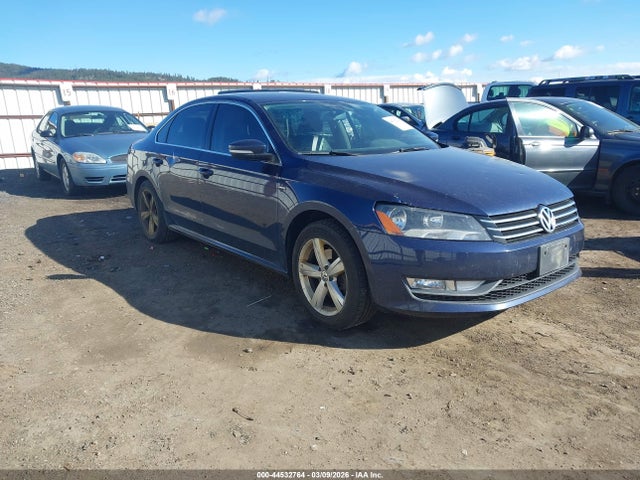 Volkswagen Passat 1.8t Limited Edition 2015 1VWAT7A3XFC095362 головне зображення