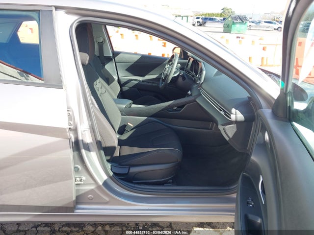 44532792 :رقم المزاد ، KMHLM4AJXNU024091 vin ، 2022 Hyundai Elantra Hybrid Blue مزاد بيع