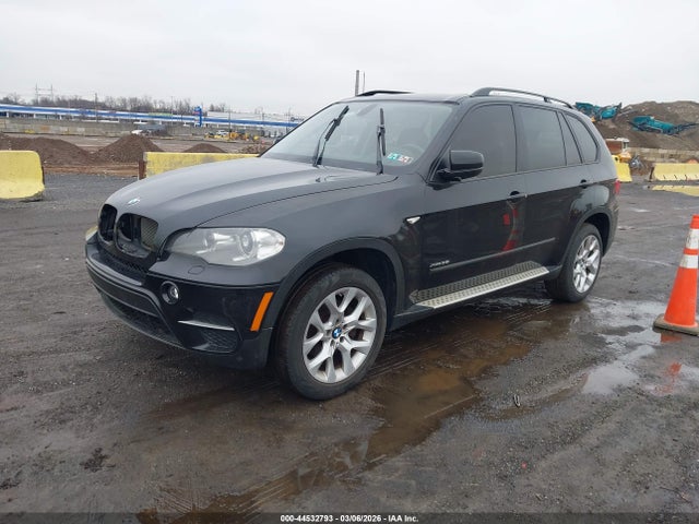 2012 BMW X5 5UXZV4C53CL746810 Photo 1