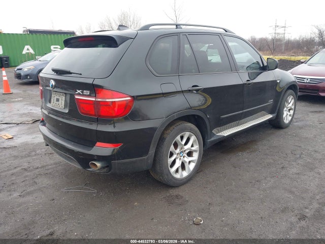 2012 BMW X5 5UXZV4C53CL746810 Photo 3