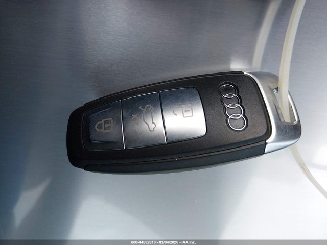 Продаж на аукціоні авто 2024 Audi Q4 E-tron Premium 55 Quattro, vin: WA1KUBFZ3RP058388, номер лоту: 44532810