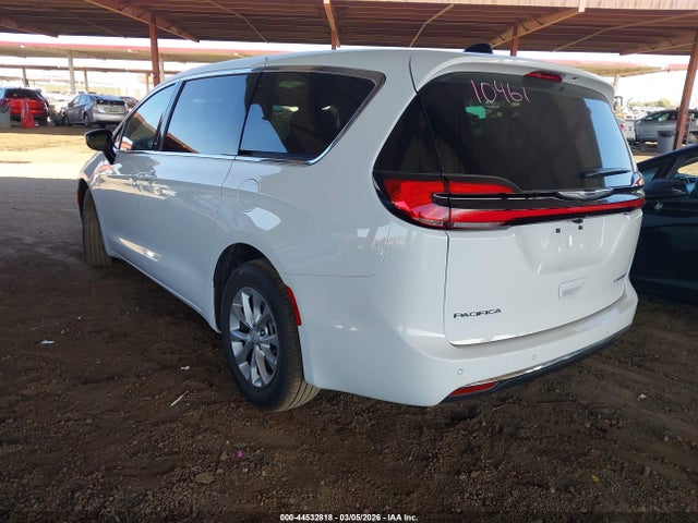 2C4RC1GG6TR221359 Chrysler Pacifica Limited