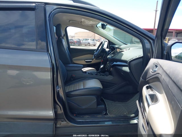 Auction sale of the 2019 Ford Escape Sel, vin: 1FMCU0HD0KUA36240, lot number: 44532822