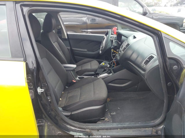 3KPFL4A76HE036783 KIA FORTE S