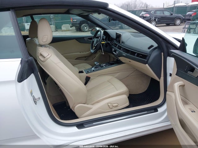 44532838 :رقم المزاد ، WAUWNGF52JN022056 vin ، 2018 Audi A5 2.0t Premium مزاد بيع