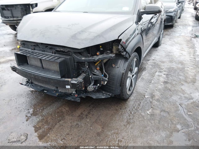 KM8K3CA58LU404698 Hyundai Kona Limited