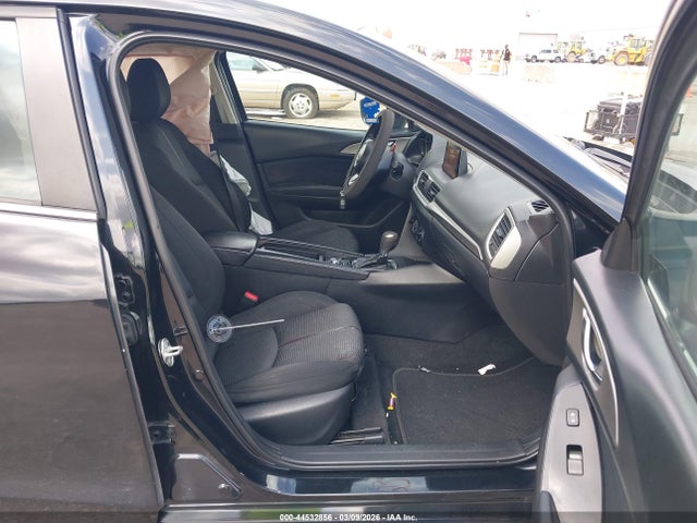 Aukcja sprzedaży 2018 Mazda Mazda3 Sport, vin: 3MZBN1U77JM175476, numer aukcji: 44532856