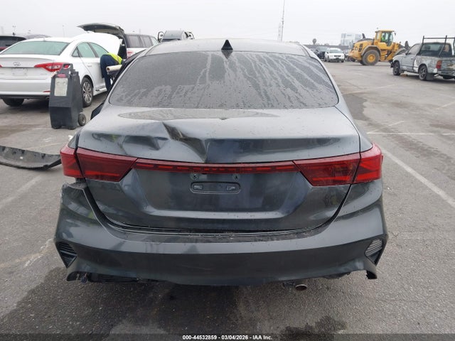 KIA Forte Lxs 2022 3KPF24AD9NE482057 Image 17