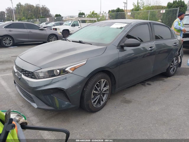 KIA Forte Lxs 2022 3KPF24AD9NE482057 Image 2