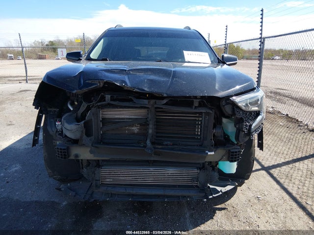 3GKALTEX3JL252739 GMC Terrain Sle