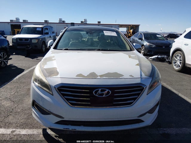 Hyundai Sonata Limited 2015 5NPE34AF4FH060995 Image 6