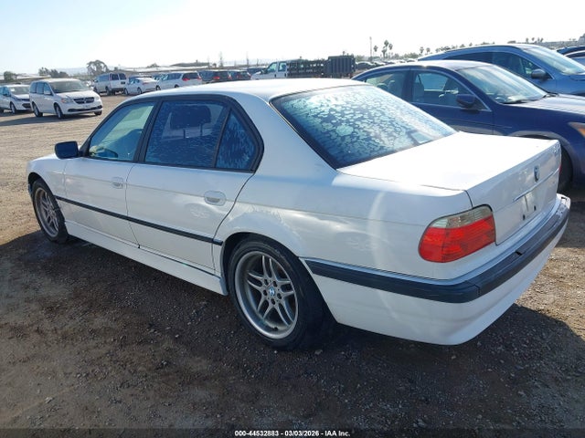 2000 BMW 740IL WBAGH8344YDP14090 Photo 2