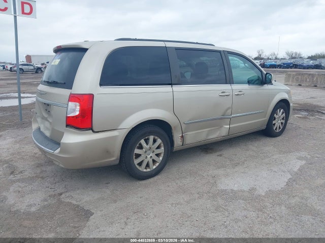 2013 Chrysler Town & Country Touring მანქანა იყიდება აუქციონზე, vin: 2C4RC1BGXDR540207, აუქციონის ნომერი: 44532889