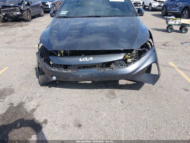 3KPF54ADXRE838500 KIA Forte Gt-line