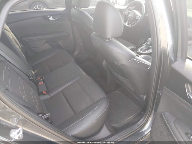 3KPF54ADXRE838500 KIA Forte Gt-line