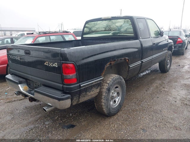 1997 DODGE RAM 1500 3B7HF13Z1VG777386 Photo 3