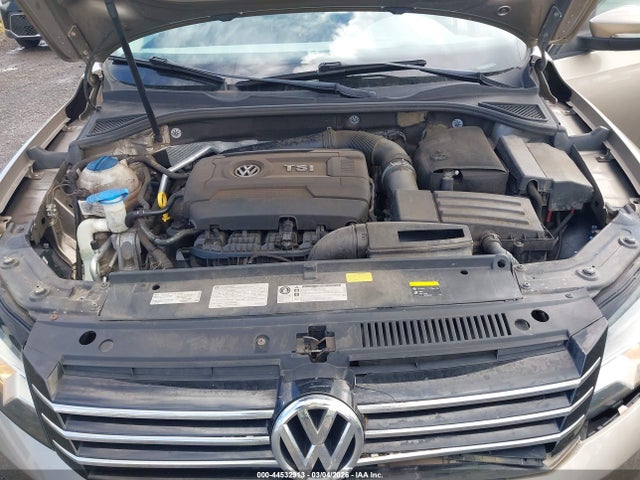 44532913 :رقم المزاد ، 1VWAT7A32FC072898 vin ، 2015 Volkswagen Passat 1.8t S مزاد بيع