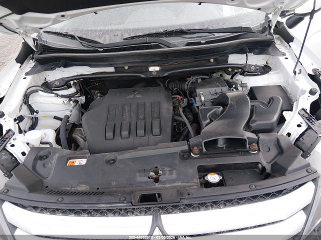 2019 MITSUBISHI ECLIPSE CROSS JA4AT3AAXKZ052328 Photo 9