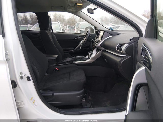 2019 MITSUBISHI ECLIPSE CROSS JA4AT3AAXKZ052328 Photo 4