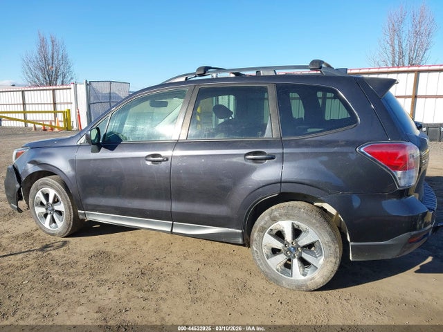 Subaru Forester 2.5i Premium 2018 JF2SJAEC4JH531186 Image 15