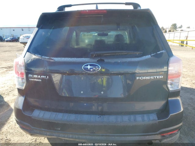 Subaru Forester 2.5i Premium 2018 JF2SJAEC4JH531186 Image 17