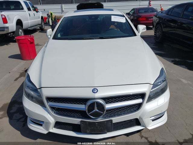 WDDLJ9BB6EA129414 Mercedes-Benz Cls 550 4matic