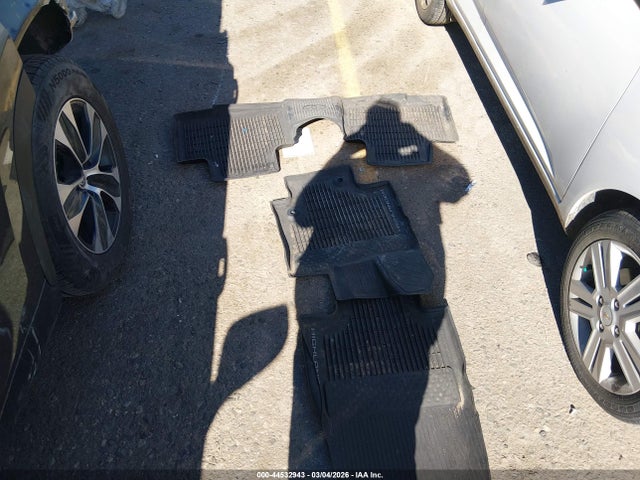 5TDGZRBHXLS522745 Toyota Highlander Xle