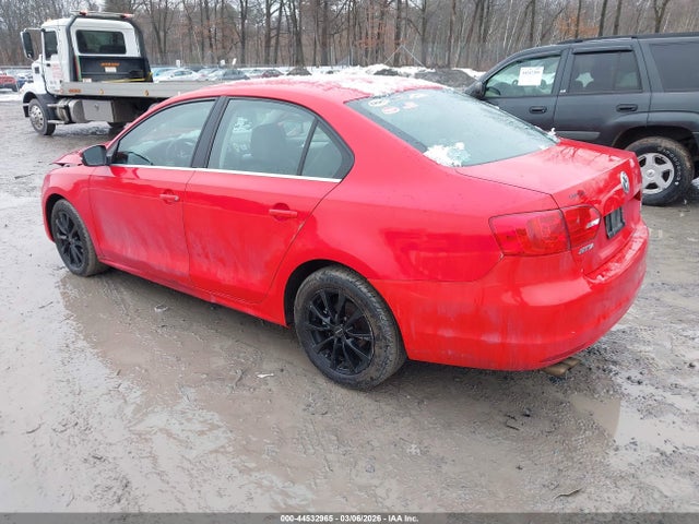 44532965 :رقم المزاد ، 3VWDP7AJ9DM403603 vin ، 2013 Volkswagen Jetta 2.5l Se مزاد بيع