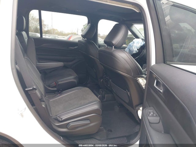Продажа на аукционе авто 2025 Jeep Grand Cherokee L Altitude X 4x2, vin: 1C4RJJAG9S8696867, номер лота: 44533004