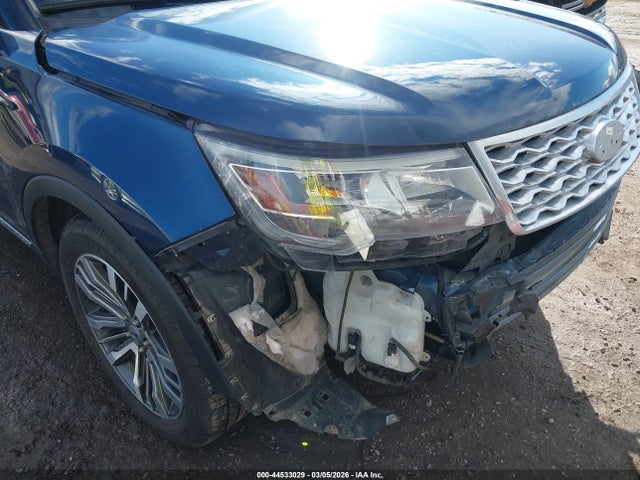 1FM5K8HT1GGA70732 Ford Explorer Platinum