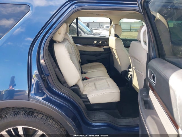 1FM5K8HT1GGA70732 Ford Explorer Platinum