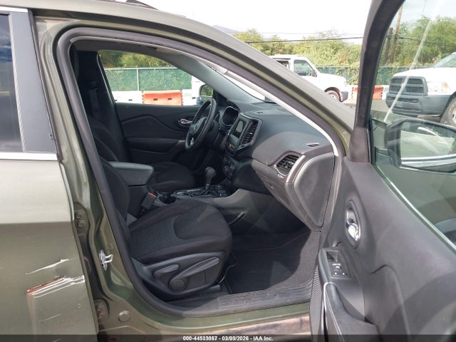 1C4PJMCB9KD440343 Jeep Cherokee Latitude 4x4