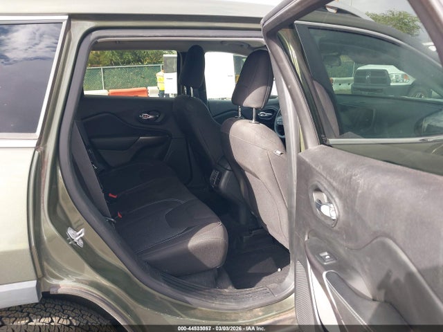 1C4PJMCB9KD440343 Jeep Cherokee Latitude 4x4