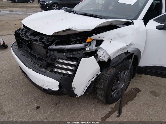 3N8AP6BA7SL338532 Nissan Kicks S Fwd