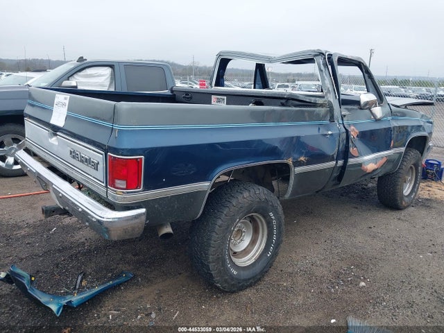 1985 Chevrolet K10 მანქანა იყიდება აუქციონზე, vin: 1GCEK14H7FF404876, აუქციონის ნომერი: 44533059