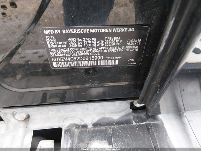 44533061 :رقم المزاد ، 5UXZV4C52D0B15990 vin ، 2013 Bmw X5 مزاد بيع